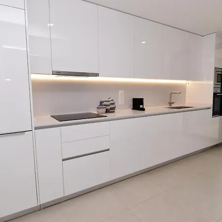 Mesas Homes * 埃斯特波纳