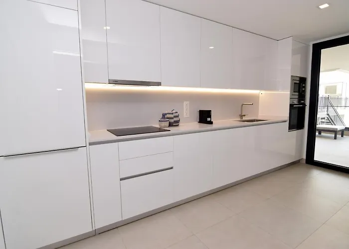 Mesas Homes * 埃斯特波纳