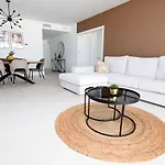 Mesas Homes