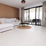 Mesas Homes *